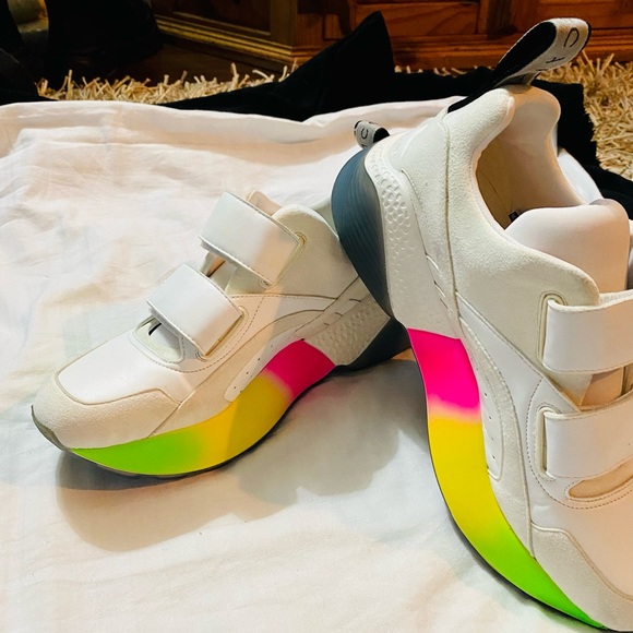 Stella McCartney Sneakers - Picture 12 of 12